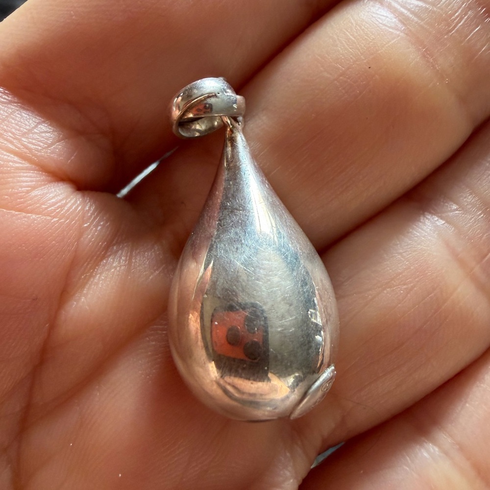 Vintage SXI 925 Italy Sterling Silver Teardrop Pendant Black Cord Necklace - Picture 2 of 13